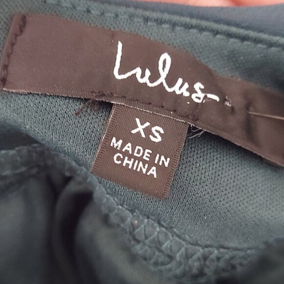 Lulu's Never a Dull Moment Emerald Green Tie-Strap Pleated Midi Dress Siize XS - Picture 5 of 9